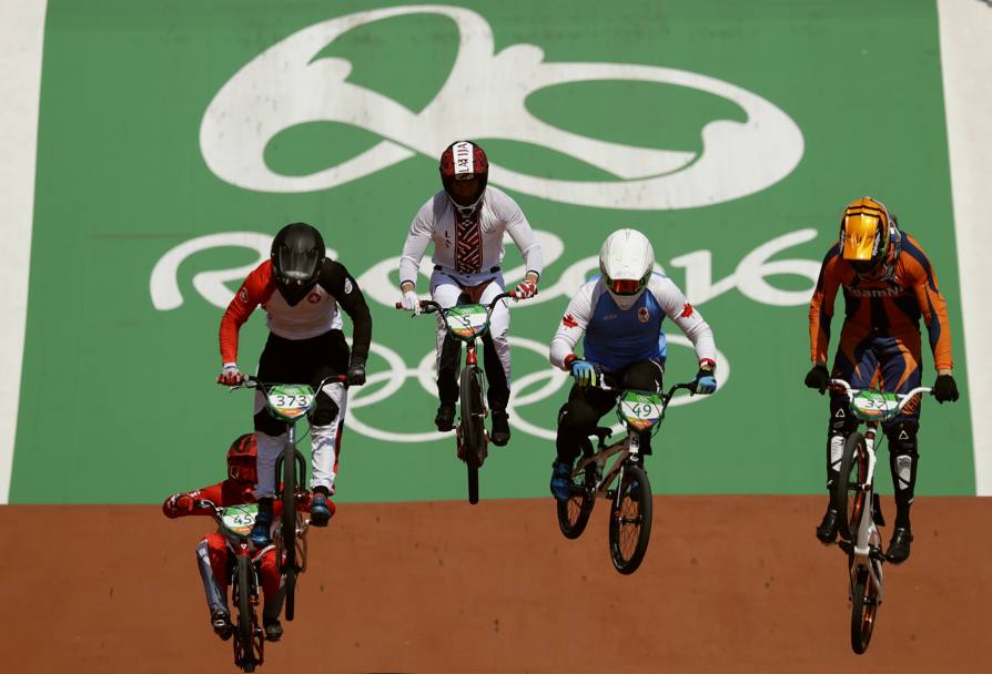 Da Pechino 2008 ciclismo all&#39;OIimpiade significa anche Bmx. Al parco di Deodoro, a Rio de Janeiro, sono iniziati i tre giorni di gare che venerdì 19  assegneranno le medaglie maschili e femminili. Ap